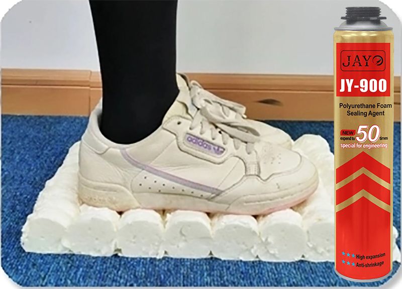 Expanding Waterproof Spray Foam Adhesive Expanding Waterproof Spray Foam PU Foam Spray