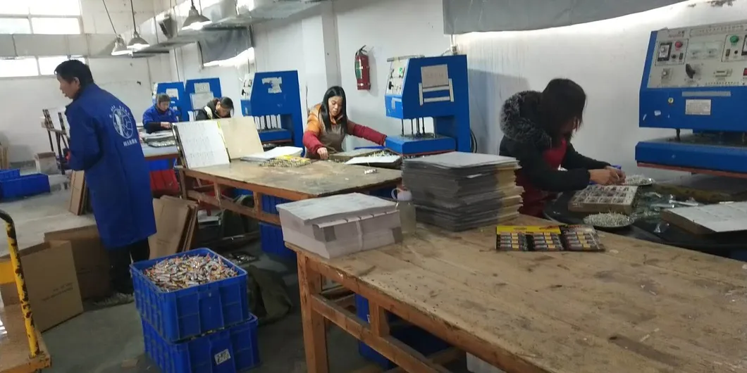 Good Quality Not Degumming 502 Cyanoacrylate Adhesive Super Glue